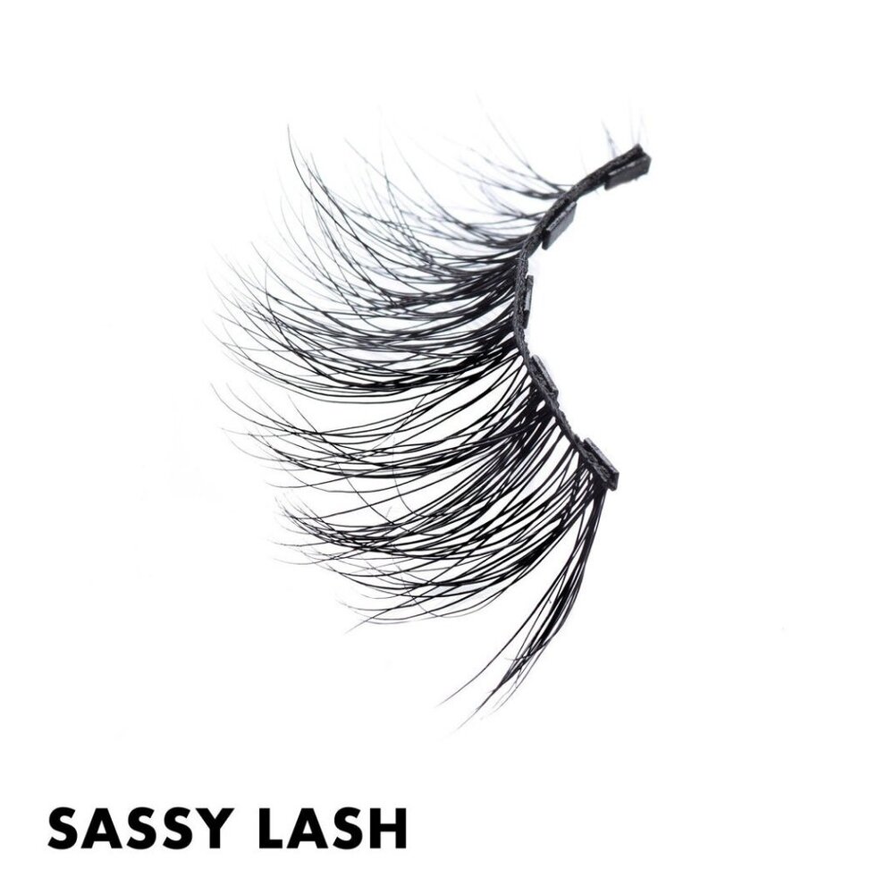 MOXIELASH Sassy Magnetic Eyelash & Eyeliner Kit - Picture 5 of 9